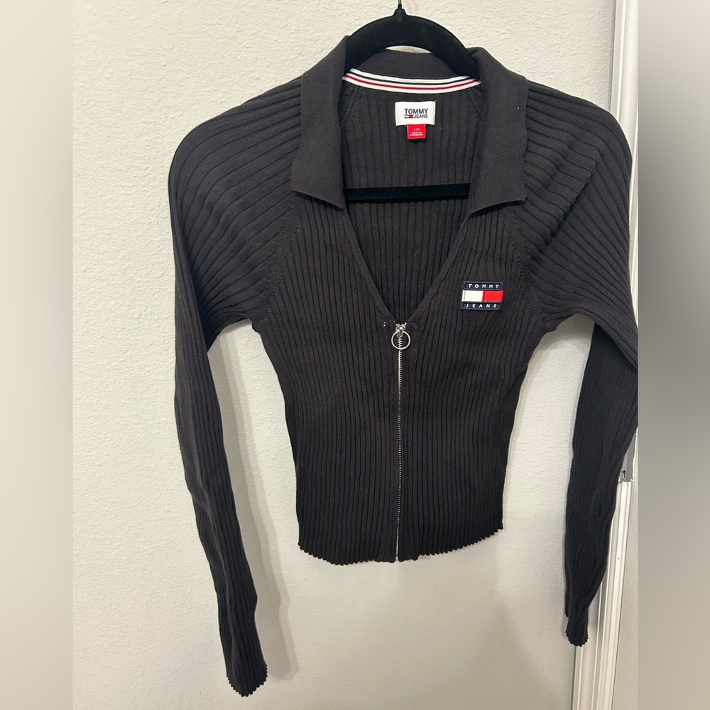 Tommy Hilfiger Used like new black zipped logo stretch top size large